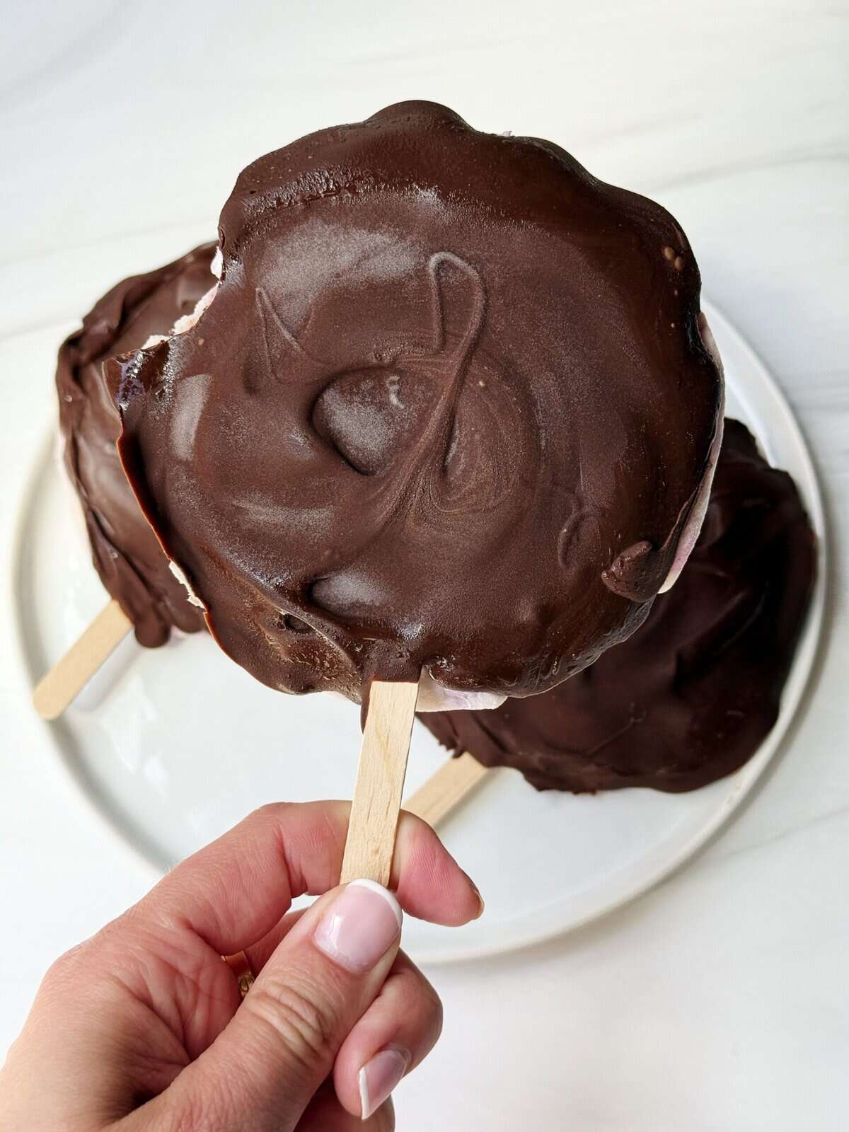 Recreate Classic Dilly Bars: DIY Dairy Queen Flavors